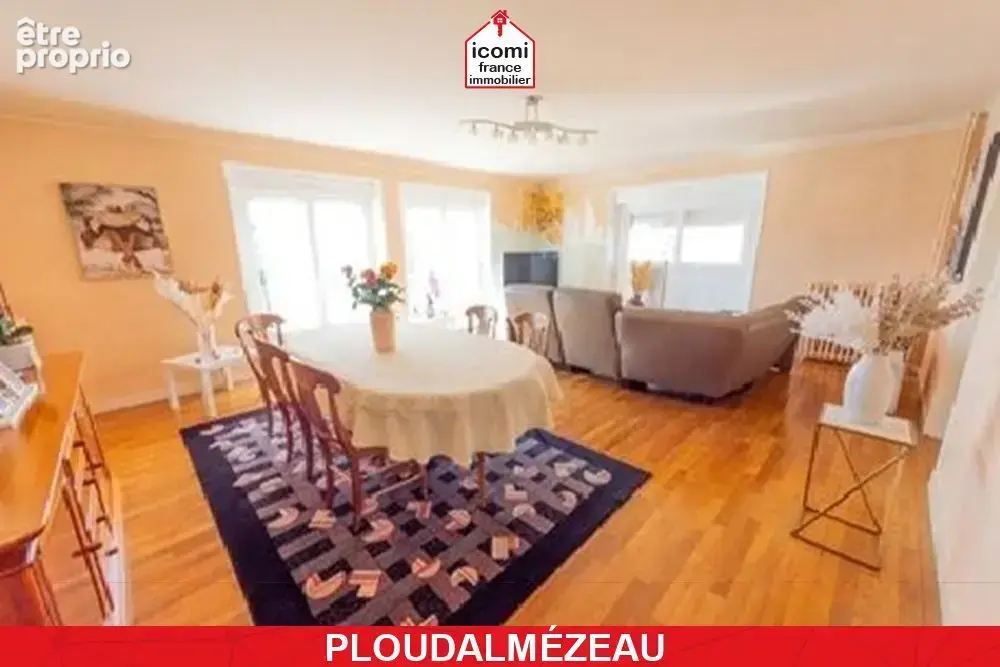 Finistere - ploudalmézeau (29830) - a vendre - appartement t5 133m² - 4 chambres - dalle beton - seul a l'etage - garage - beau  - photo 2