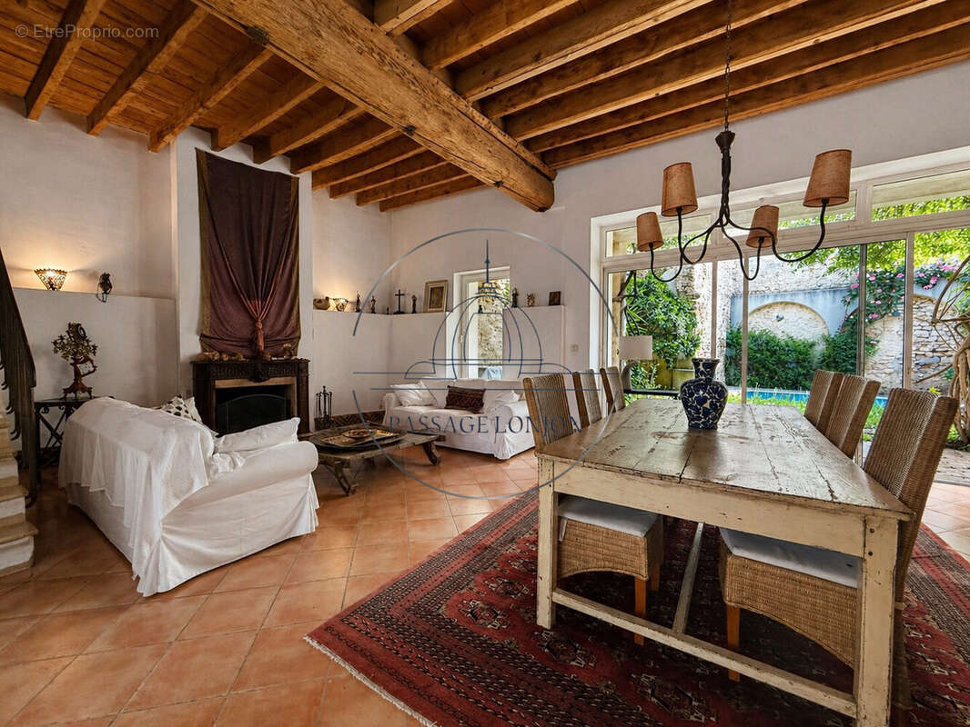 Maison à FABREGUES