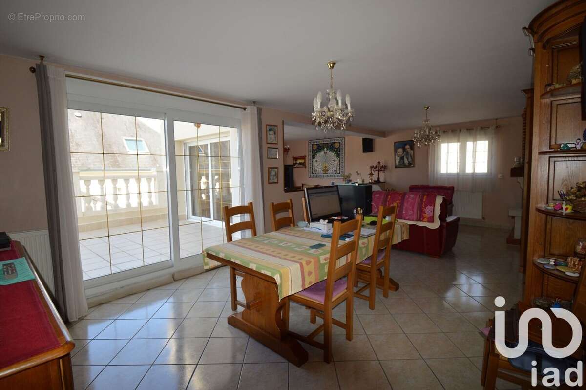 Photo 3 - Maison à FONTAINE-LA-MALLET