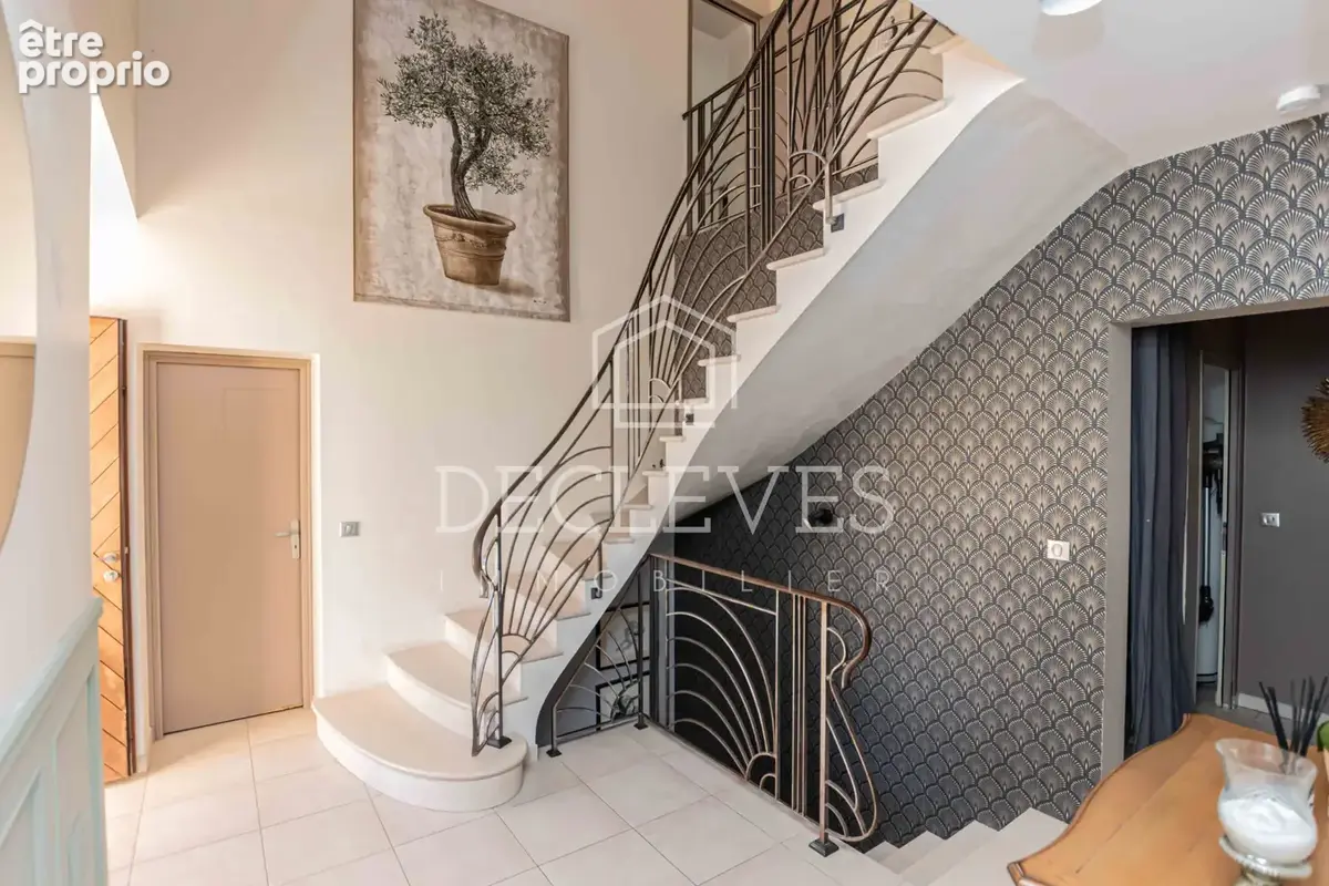 MÉDAN   Élégante maison familiale de 225 m2 avec piscine - - photo 4