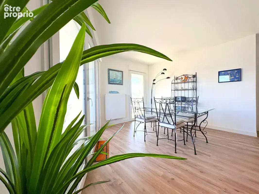 À vendre – Appartement T4 de 102 m² avec terrasse et stationnement sécurisé - photo 5