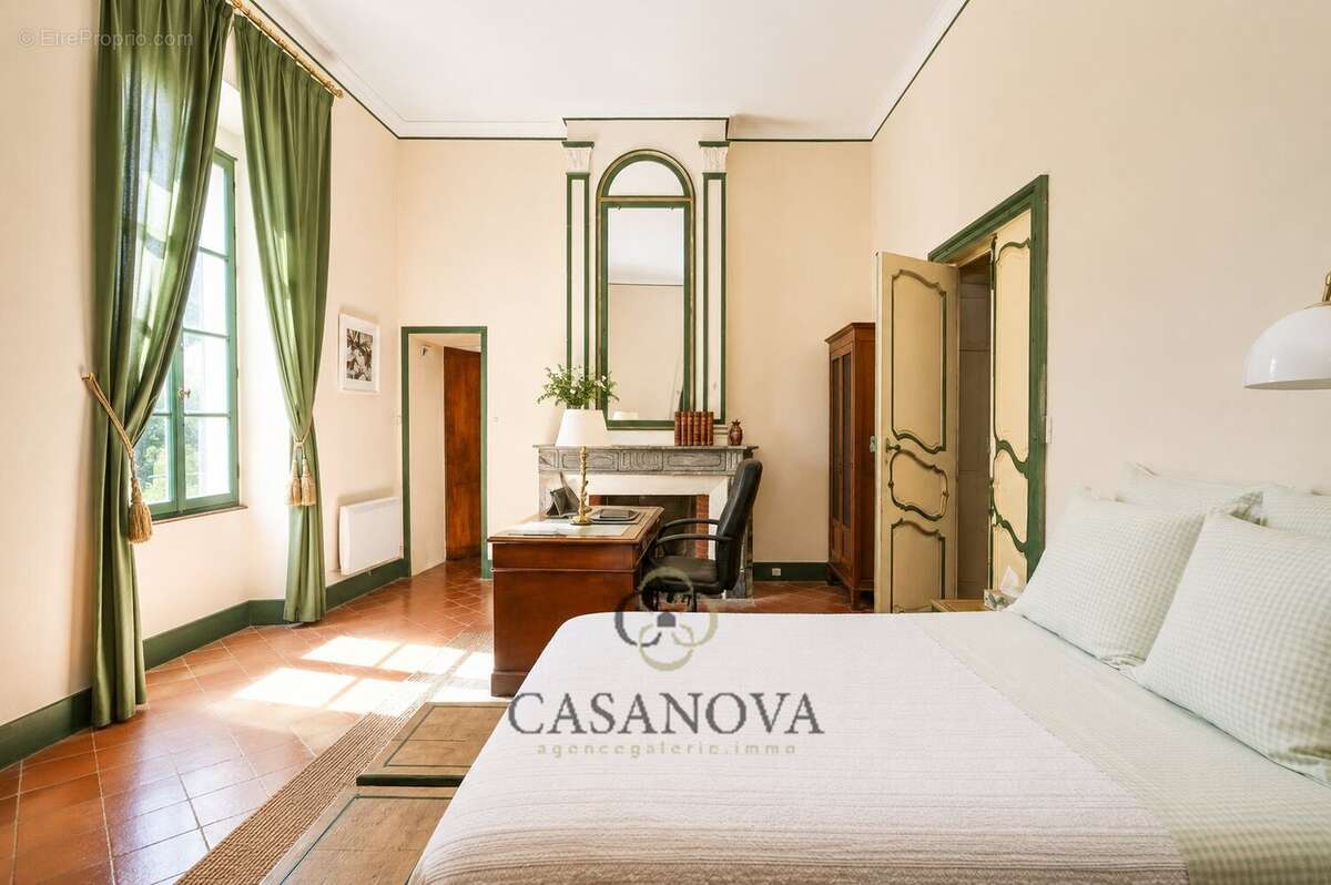 Maison à QUISSAC