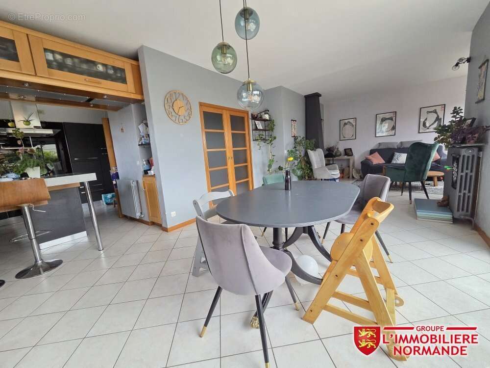 Maison à PONT-DE-L&#039;ARCHE