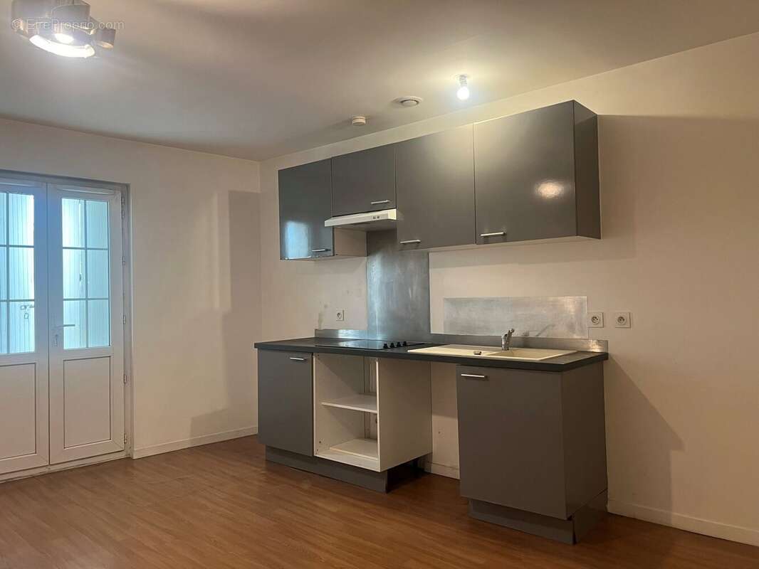 Appartement à CARBON-BLANC