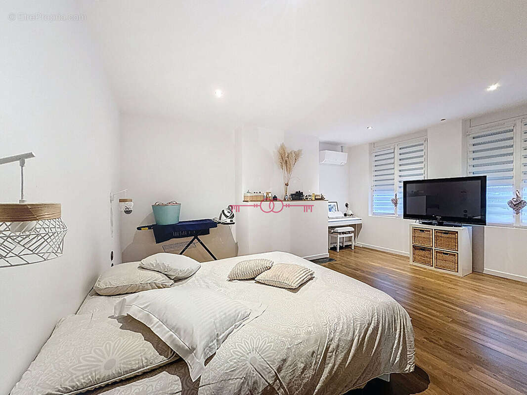 Maison à SAINTE-MENEHOULD