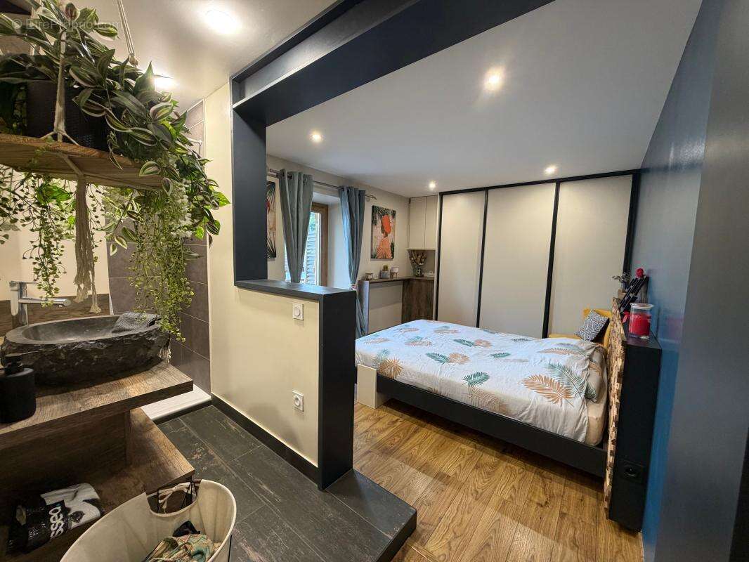 Appartement à GRESY-SUR-AIX