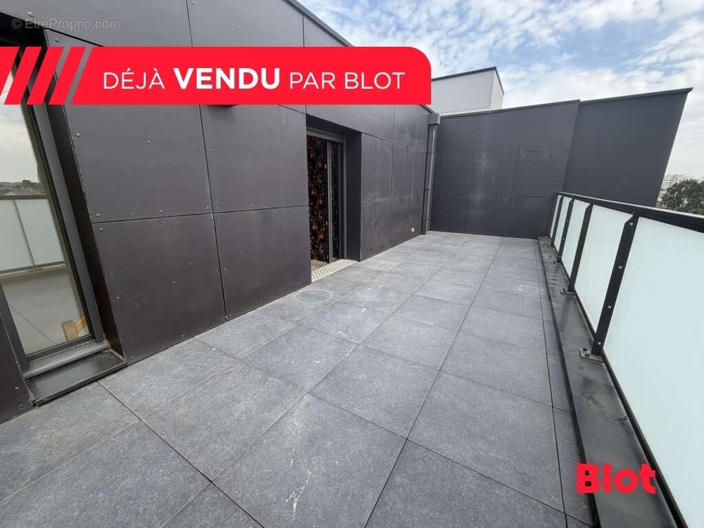 Appartement 69 m² à Rennes  - photo 2