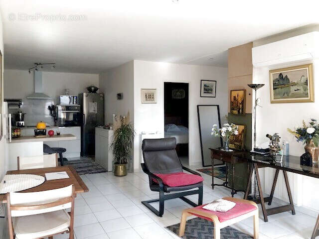 Appartement à PEYPIN