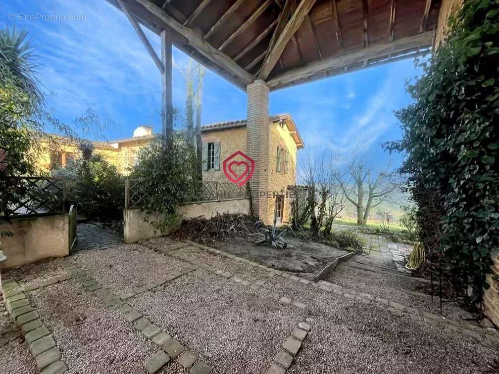 Maison à L'ISLE-EN-DODON