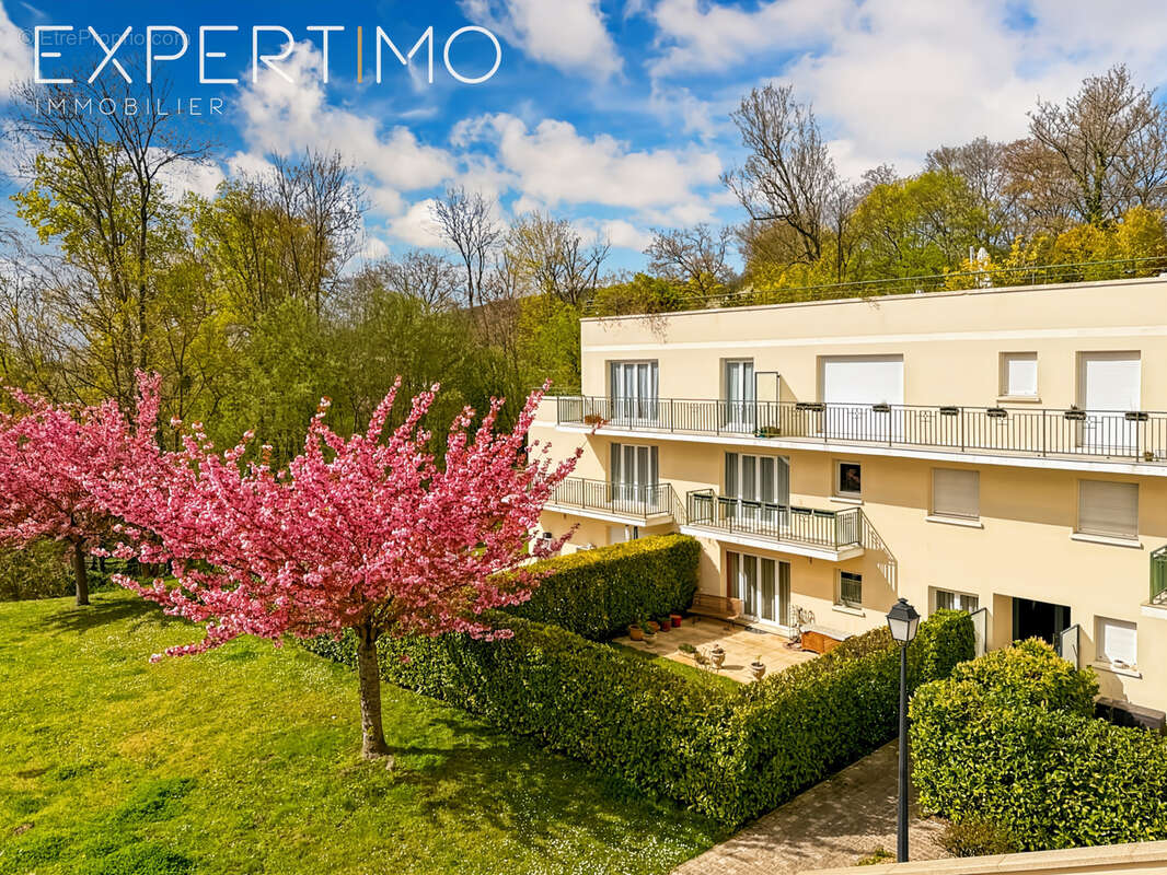Appartement à ANDILLY