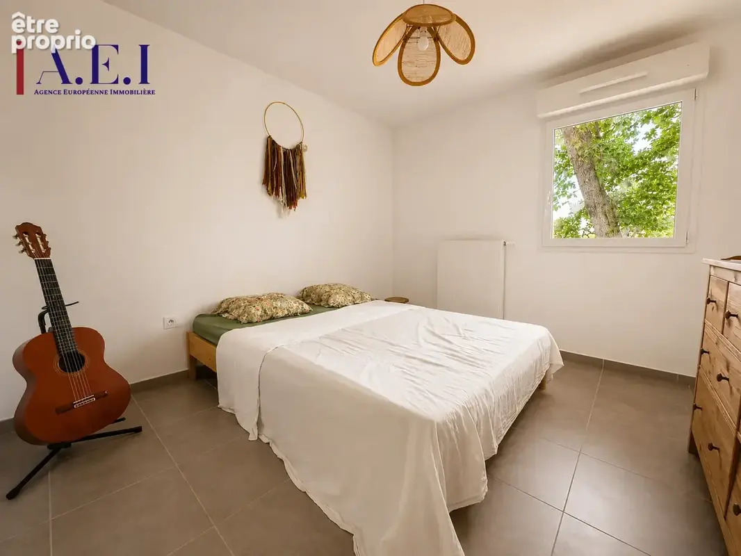 Six Fours les plages - Appartement T3 - Terrasse - Garage - photo 9