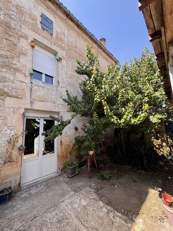 Maison à MAINE-DE-BOIXE