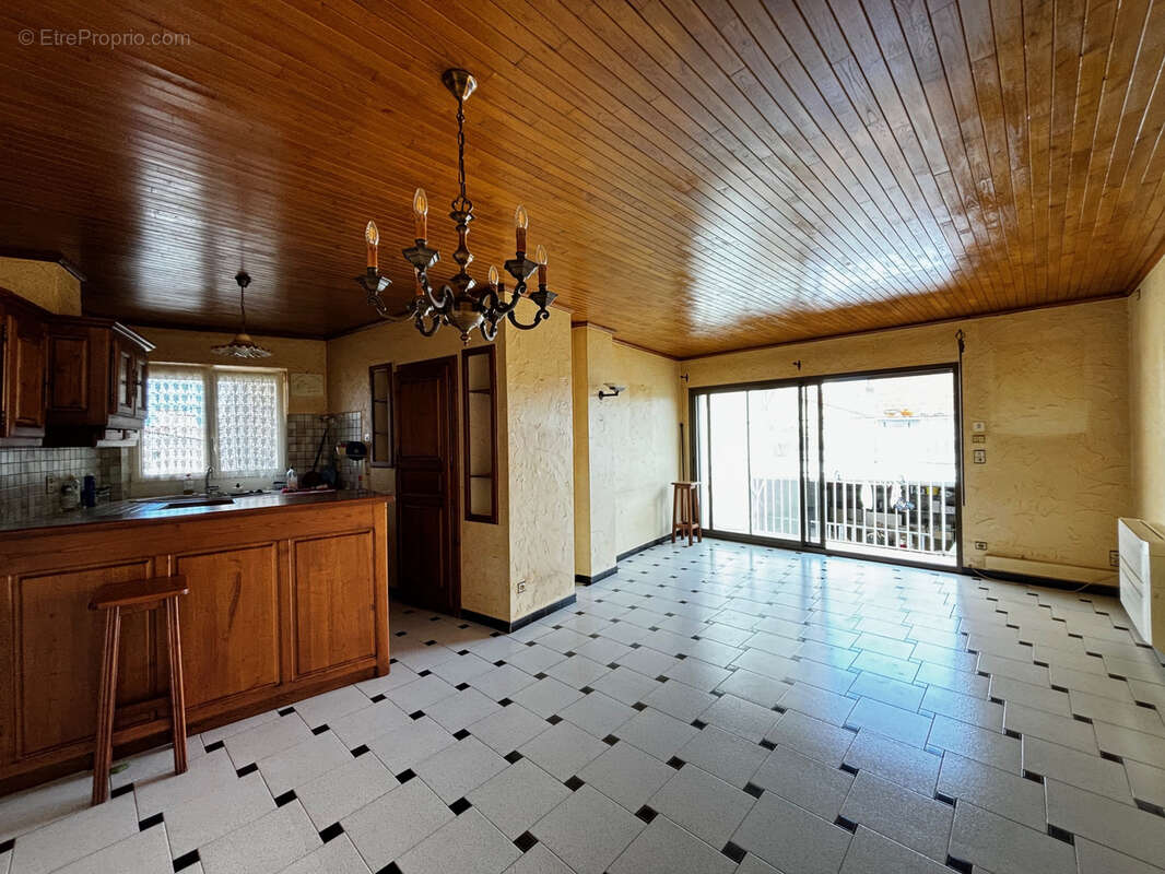 Maison à PUISSERGUIER