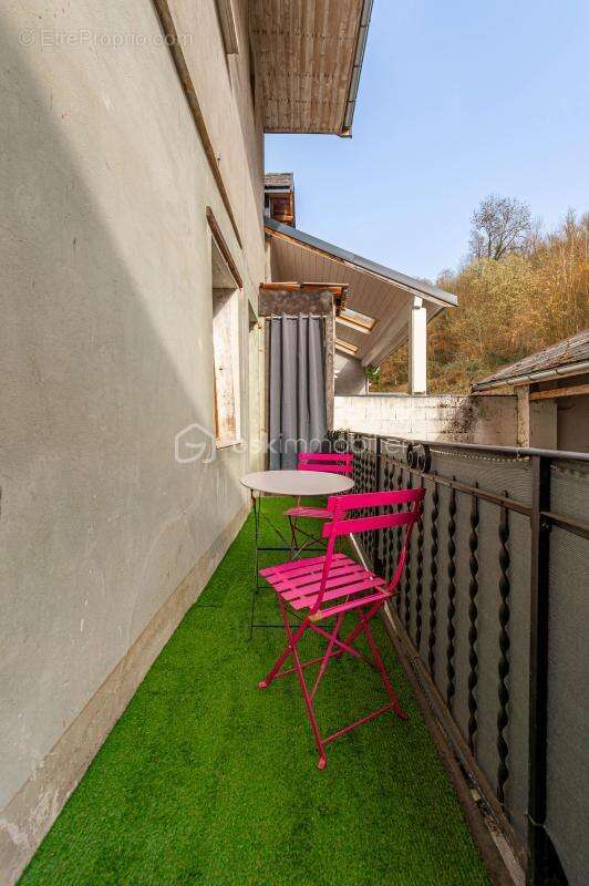 Appartement à ALBY-SUR-CHERAN