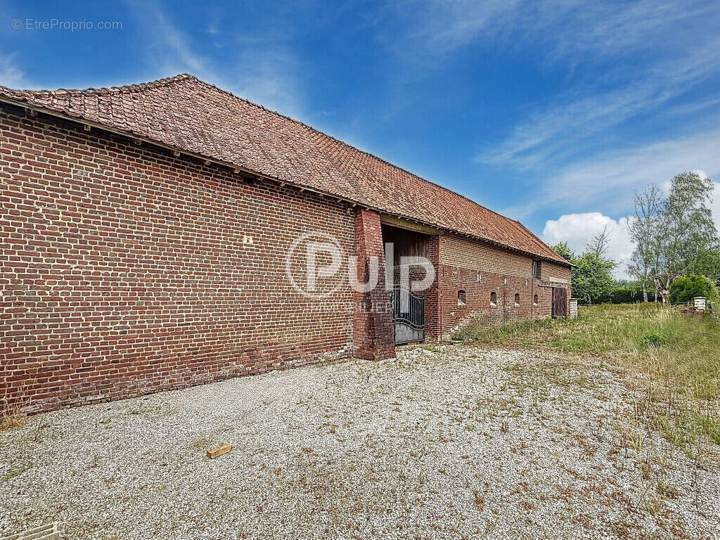 Maison à AUBIN-SAINT-VAAST