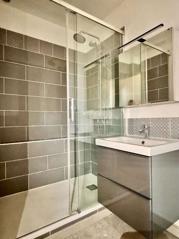 Appartement à BOIS-COLOMBES