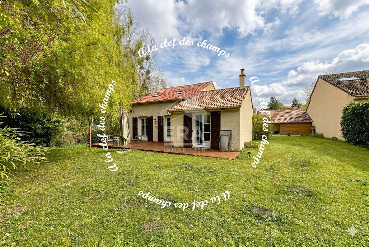 Maison à GIF-SUR-YVETTE