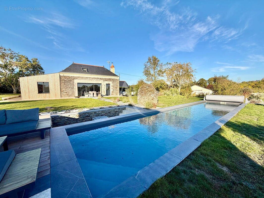 Maison à JUIGNE-SUR-LOIRE