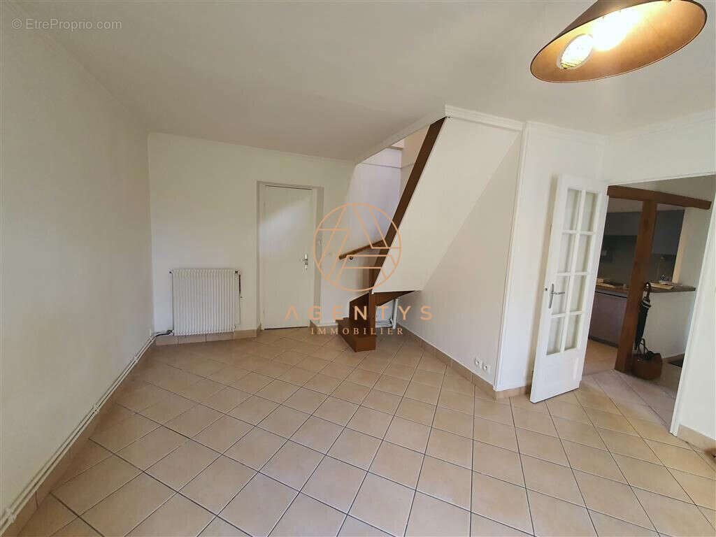 Appartement à CHAMPIGNY-SUR-MARNE