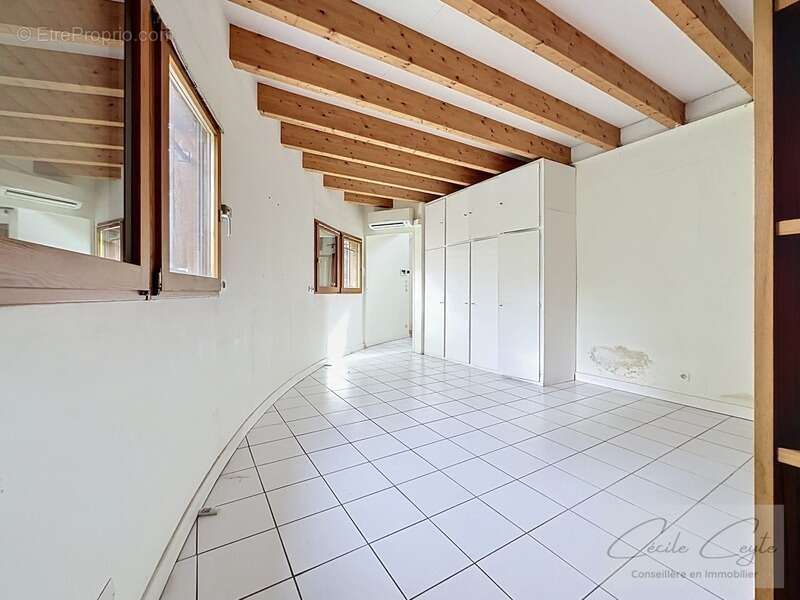 Maison à LA TRONCHE