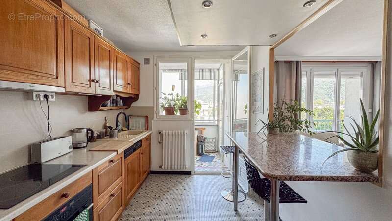 Appartement de 4 pièces principales - photo 3