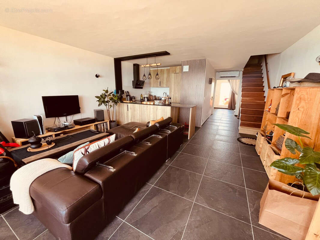 Le Barcarès Exclusivité Superbe appartement rénové traversant vue splendide sur la mer, le lac marin et le Canigou ! - photo 14