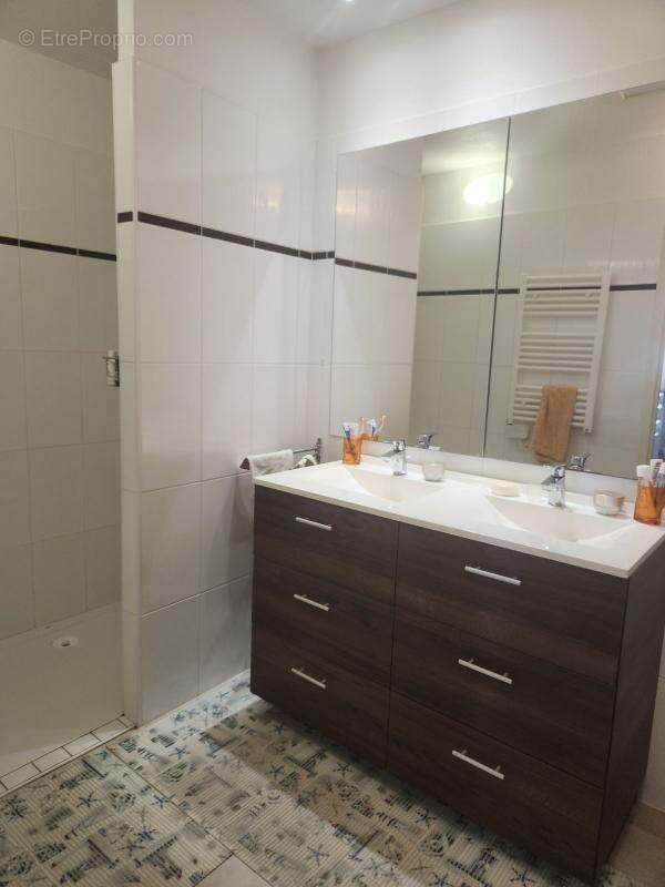 Maison à SAINT-JULIEN-DES-LANDES