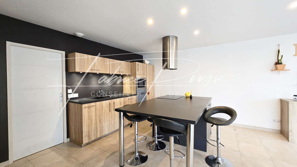 Maison à TONNAY-CHARENTE