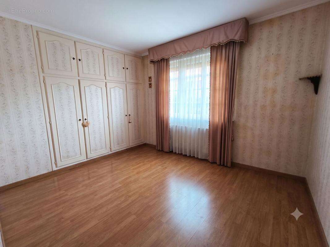 Maison Ecurie 4 pièce(s) 87 m2 - photo 4
