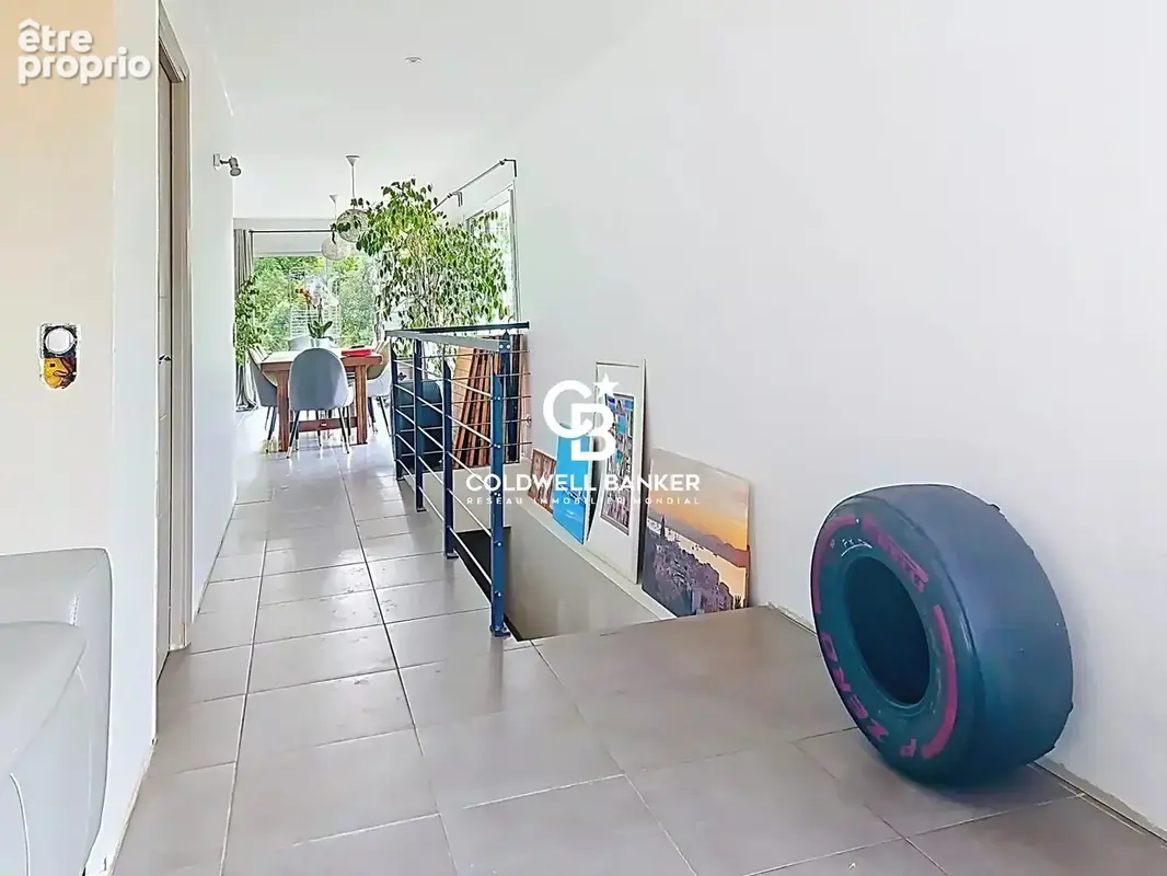 Exclusivité — Villa contemporaine provençale avec piscine et vue dégagée sur terrain de 3 000 m² — Draguignan - photo 7