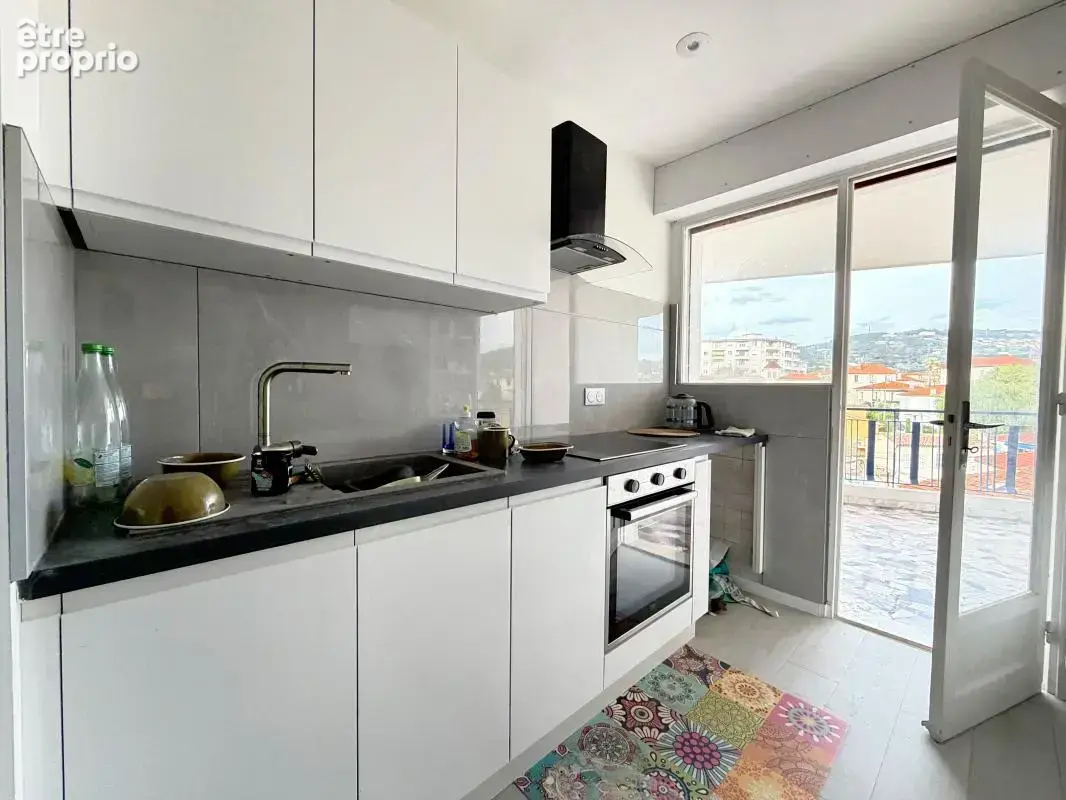  Cannes Petit Juas — 4 pièces 85 m², dernier étage, terrasse - photo 3
