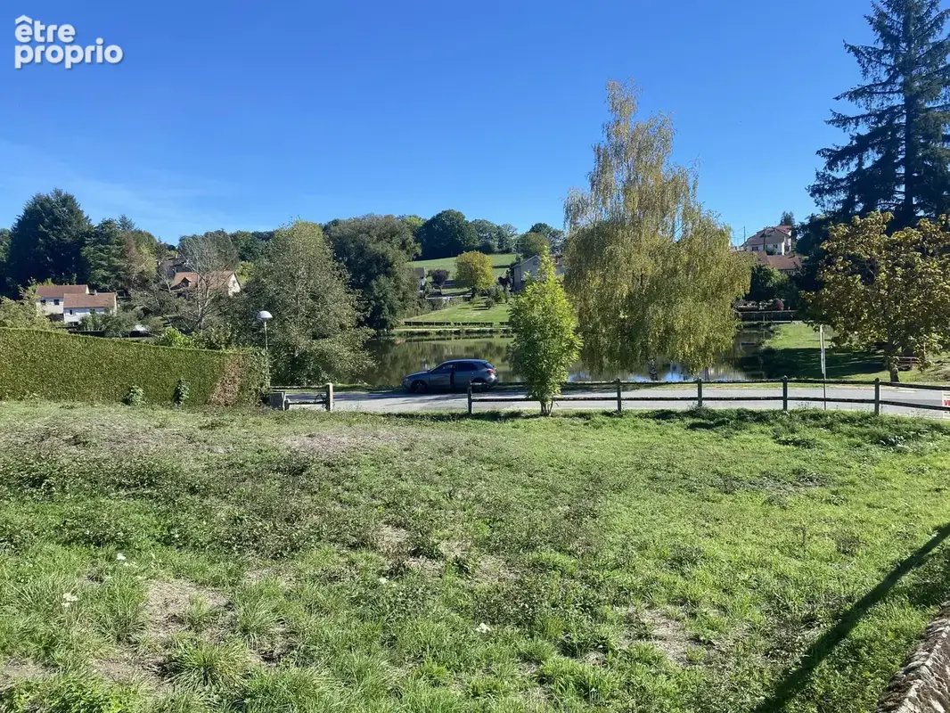 Terrain 821 m² à vendre à Eymoutiers (87120) - photo 1