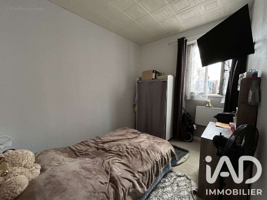 Maison 64 m² à Bugeat  - photo 6