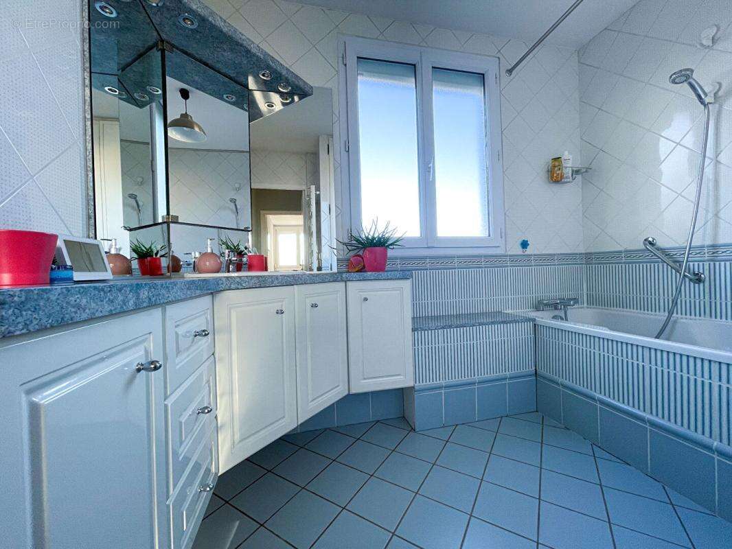 Appartement à SOTTEVILLE-LES-ROUEN