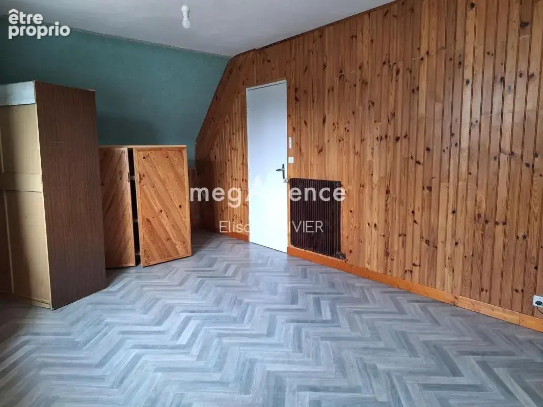 Maison 2 chambres avec garage et ateliers - photo 8