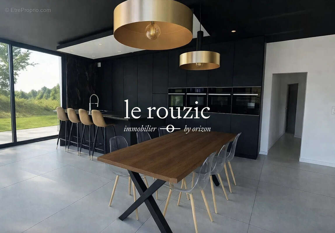 Maison 325 m² à Vannes  - photo 3