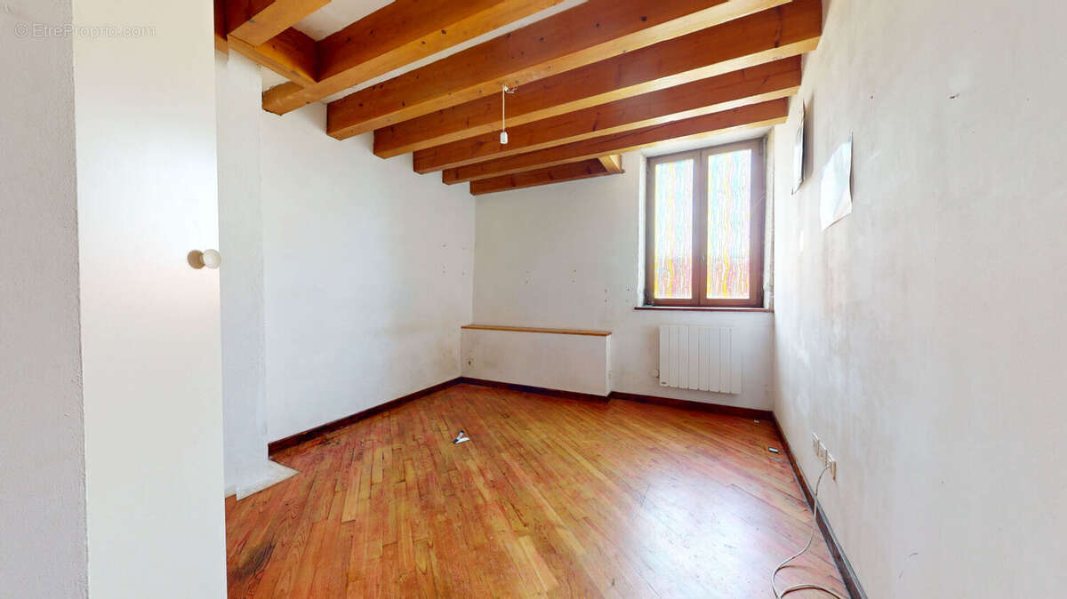 Maison 77 m² à Druillat  - photo 8