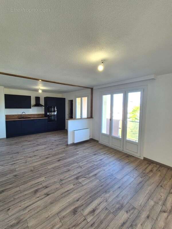 Appartement à DIGOIN