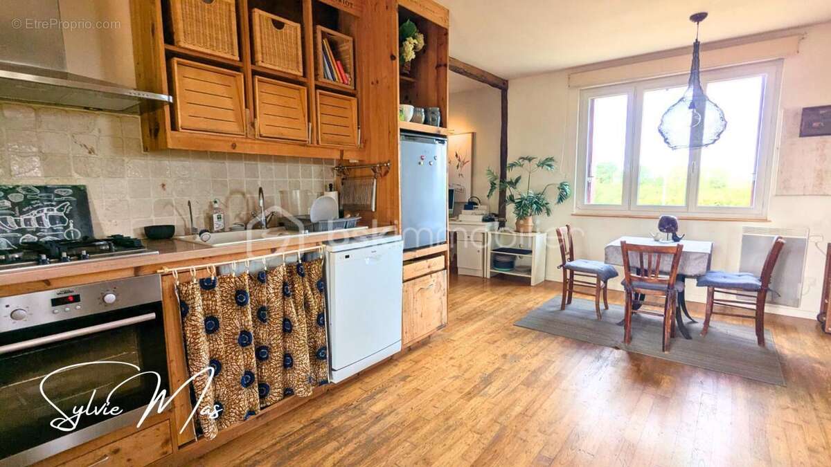 Ensemble de caractère - 2 hectares - DPE C - photo 7