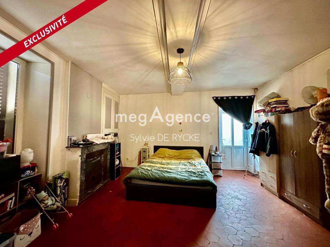 Longère sur 1364m2 de terrain - photo 10
