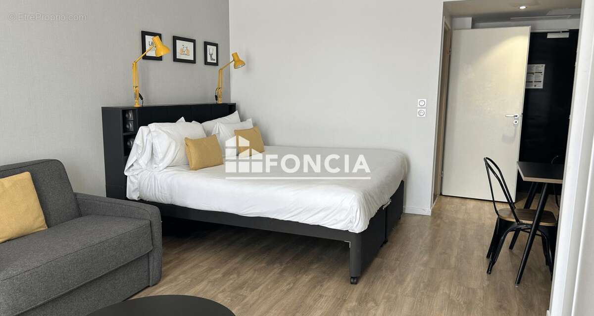 Appartement à BAILLY-ROMAINVILLIERS