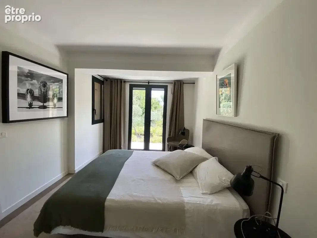 Maison 5 pièces 230 m² à vendre à La Garde-Freinet (83680) - photo 12