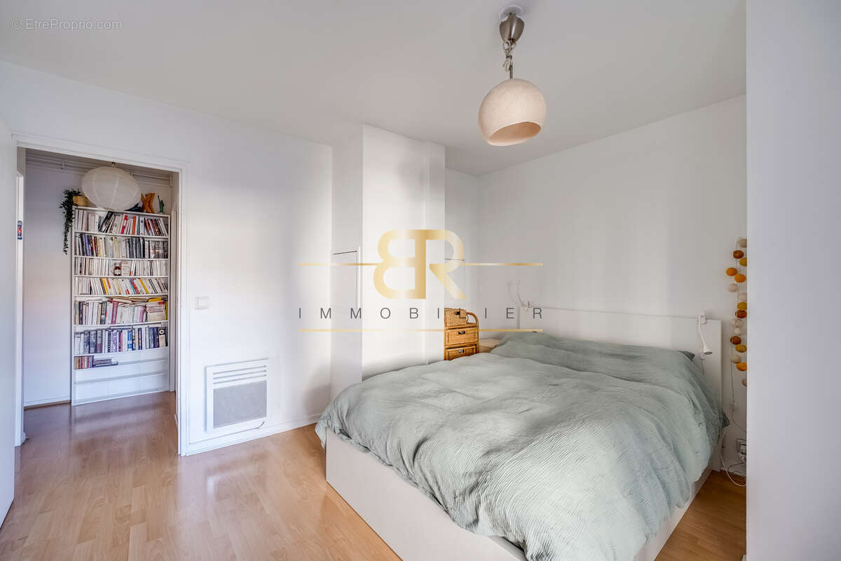 Appartement à PARIS-19E
