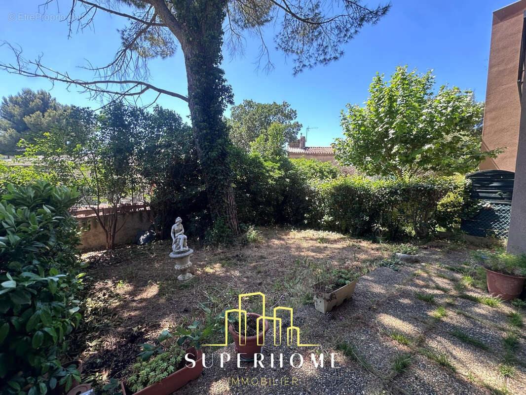 Appartement à MARSEILLE-12E