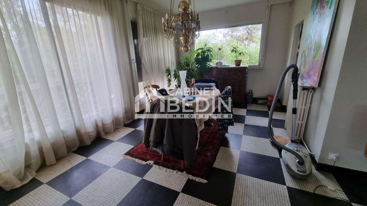 Appartement à PESSAC