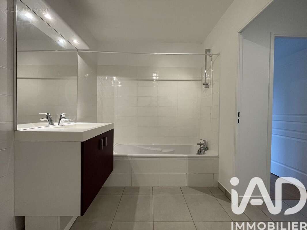 Photo 9 - Appartement à COUBLEVIE