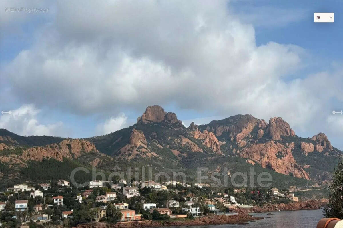 Maison à SAINT-RAPHAEL