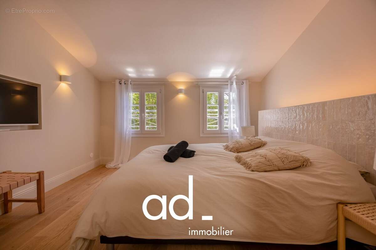 Maison 86 m² à La Rochelle  - photo 8
