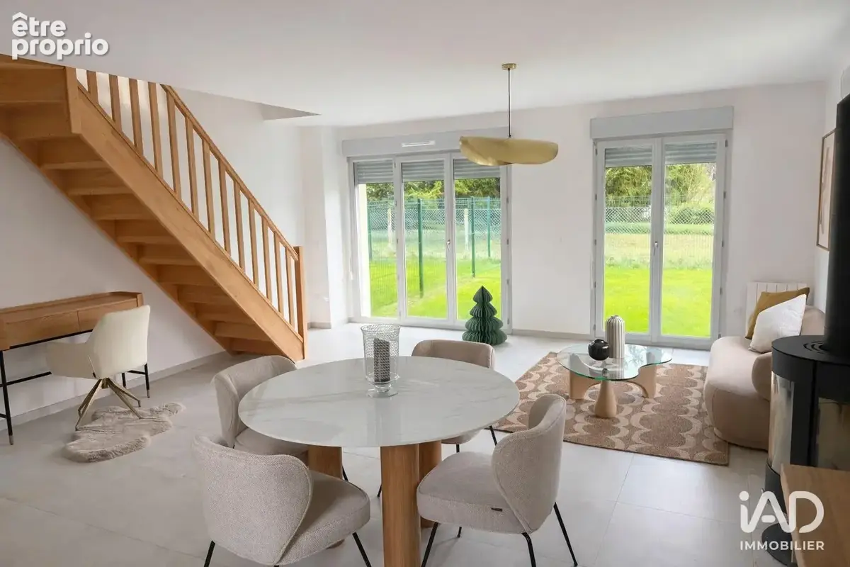 Photo 1 - Maison à OINVILLE-SUR-MONTCIENT
