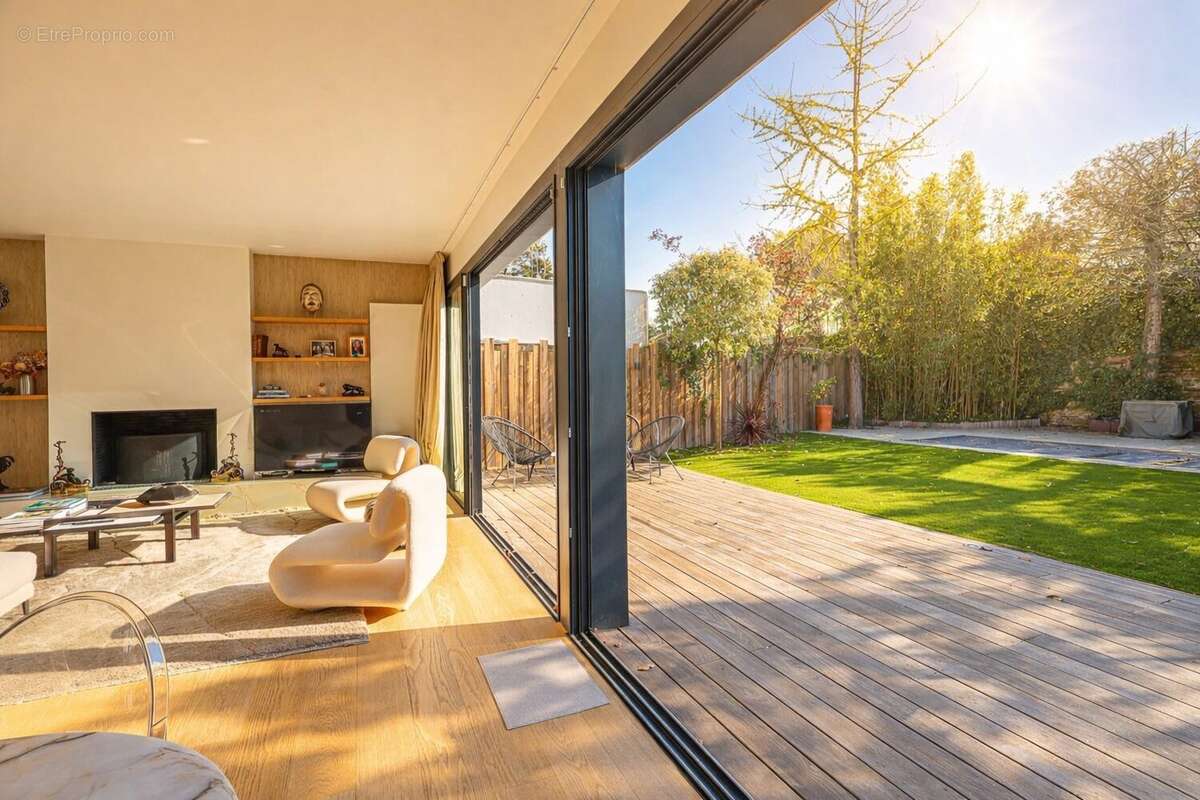 Maison 225 m² à Nantes  - photo 3